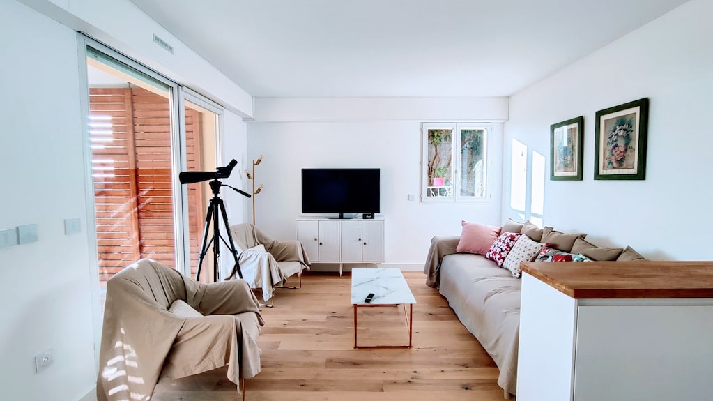 Large Terrace With Sea View - Parking, Air Conditioning, Direct Beach Access... - Beaulieu-sur-Mer