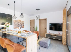 Dining - Villa Eleonas with private swimming pool (Rethymno)