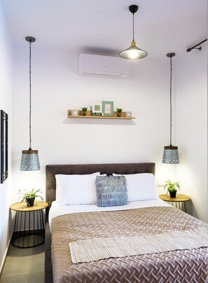3 bedrooms, iron/ironing board, free WiFi, bed sheets - Villa Eleonas with private swimming pool (Rethymno)