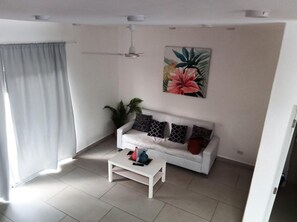 Huvila | Oleskelualue | Televisio