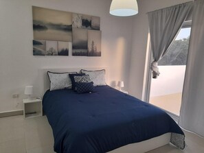 3 habitaciones, tabla de planchar con plancha y wifi gratis 