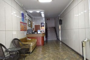 ロビー