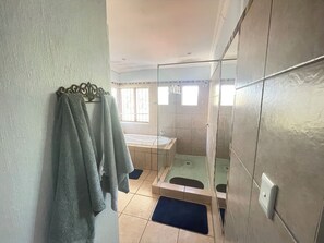 Handtücher, Toilettenpapier