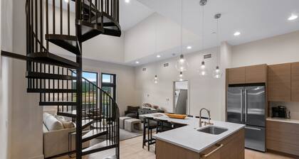 NEW at Town Center The Franklin at Big Sky Unit #I