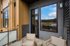 Terrace/patio - Town Center The Franklin at Big Sky Unit #3I Luxury Condo (Big Sky)