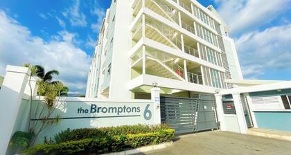 City View New Kingston Apartment w/ Pool