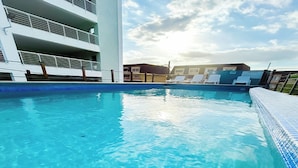 Apartemen | Kolam renang | Kolam renang indoor
