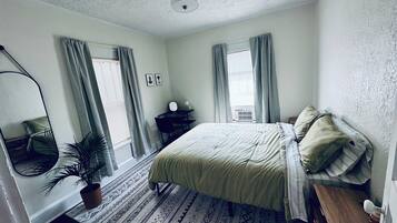 2 bedrooms, WiFi, bed sheets