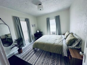 2 bedrooms, WiFi, bed sheets