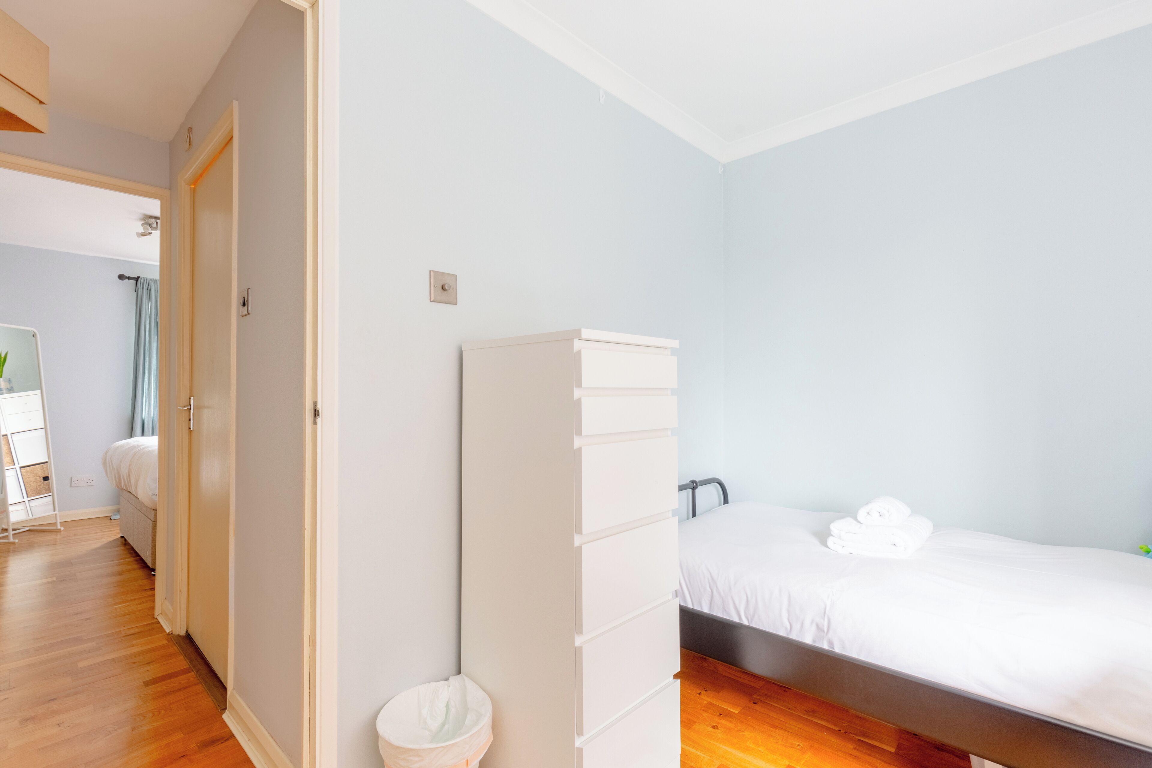 2 bedrooms, WiFi, bed sheets