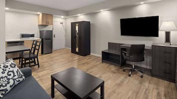 Suite, 2 Bedrooms, Non Smoking