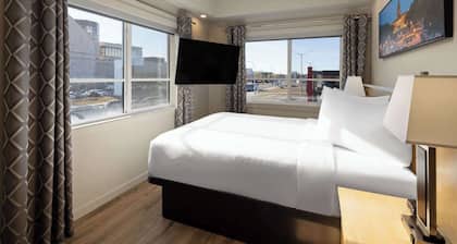 Baymont By Wyndham West Edmonton