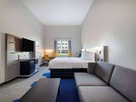 Studio Suite, 1 King Bed, Non Smoking | Individually decorated, individually furnished, desk, laptop workspace