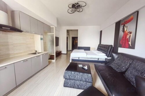 Panjin Xingfu Qihang Apartment