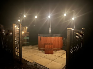 Bañera de hidromasaje exterior