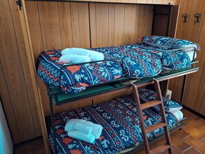 1 Schlafzimmer, Bügeleisen/Bügelbrett, Reisekinderbett, WLAN
