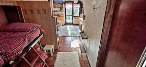 1 sovrum, strykjärn/strykbräda, resesäng och gratis wi-fi