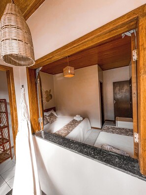 Tremannsrom – superior, balkong, byutsikt | Minibar og wi-fi (inkludert)