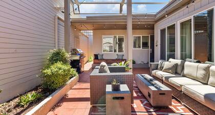 Boho Haven Studio @Central PHX Private Patio Wi-Fi +Hot Tub +Pool+EV charging