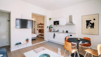 Comfort Studio, 1 Double Bed with Sofa bed, Ensuite | Bathroom