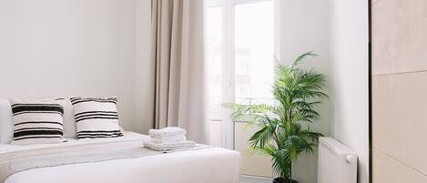 1 bedroom, iron/ironing board