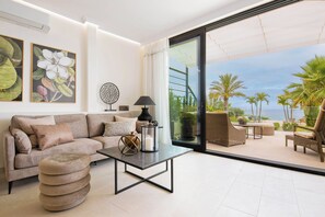 Comfort Apartment, 2 Bedrooms, Sea View | Living area | TV