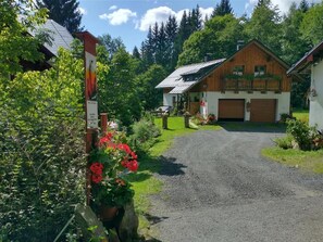 Property grounds - Alm-House HOLLMANN (Plzen Region)