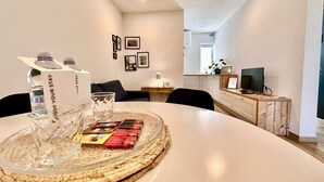 Uklassifisert bilde, 3 av 8, knapp