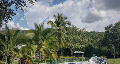 HOTEL CAMPESTRE EL SALITRE