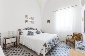 1 bedroom, iron/ironing board, WiFi