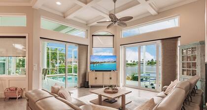 Luxury Waterfront Villa with Heated Pool, Private Dock, Kayaks, Fire Pit