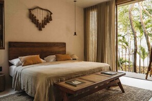 3 عدّة غرف نوم ومكواة/لوح كي وسرير سفر وواي فاي