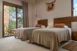 3 bedrooms, iron/ironing board, travel cot, WiFi