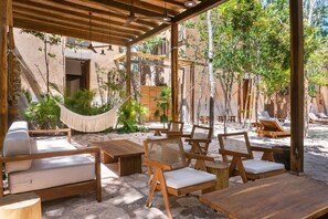 Terrace/patio - 3BR Home in Gated Community | Rooftop Plunge Pool, Grill & Shared Pool (Tulum)