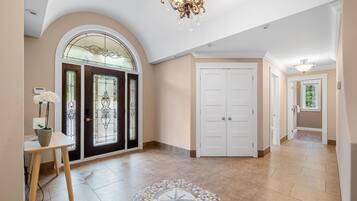 5 bedrooms