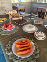 Free daily buffet breakfast