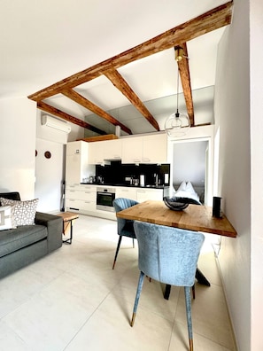 Comfort-Apartment, Bergblick | Eigene Küche