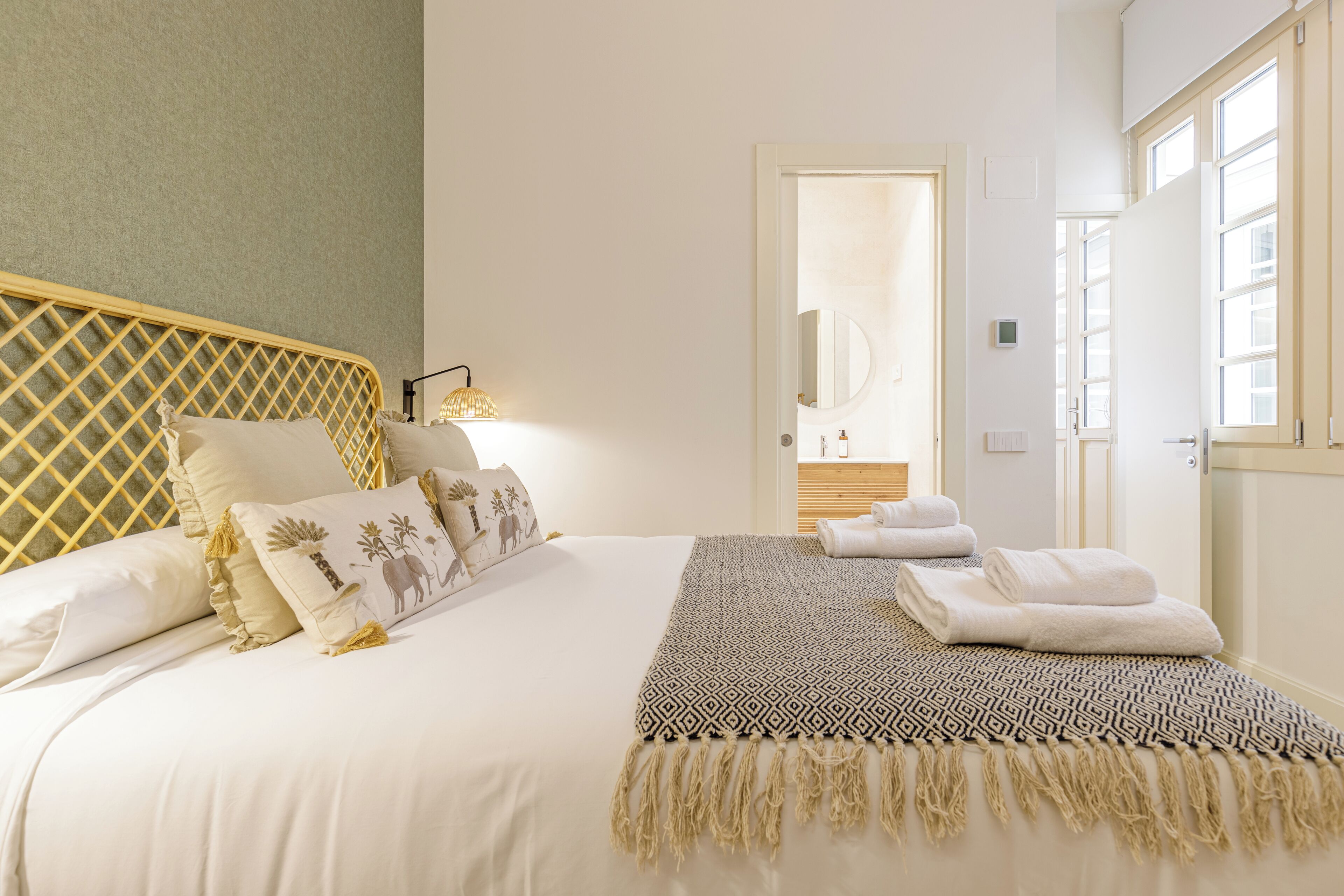 Exclusive-Apartment | 2 Schlafzimmer, hochwertige Bettwaren, Zimmersafe