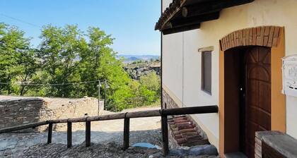 Momenti di Assoluto Relax e Benessere, con un Panorama Suggestivo