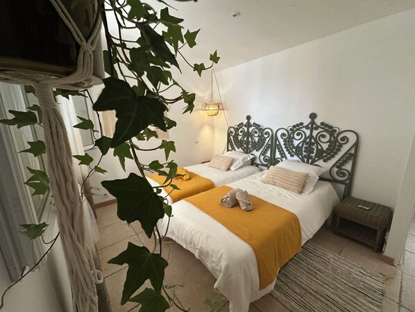 3 Schlafzimmer, Bügeleisen/Bügelbrett, WLAN, Bettwäsche