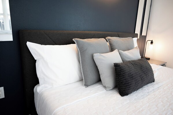 2 bedrooms, desk, iron/ironing board, free WiFi