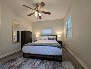 1 bedroom, desk, iron/ironing board, WiFi