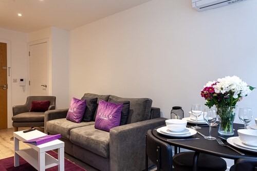 Modern Apartment in Manchester, Sleep 4