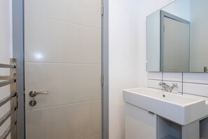Casa | 2 habitaciones y internet 