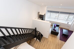 House | Exterior - Modern Spacious Duplex in the Heart of Manchester (Manchester)