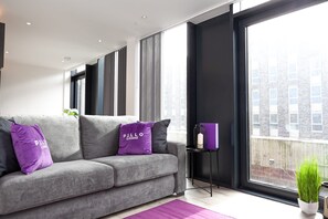 Apartment - Spacious Two Bedroom Penthouse in MCR City Centre (Salford)