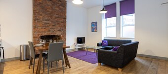 Apartment Close to City Centre and Media City By Pillo Rooms