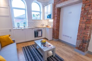 Apartment | 1 bedroom, Internet - Stylish Immaculate New Apartment Near Salford Quays By Pillo Rooms (Salford)