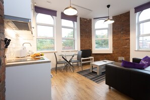 Apartment | Exterior - Spacious, Apartment Close to Manchester City Centre By Pillo Rooms (Salford)