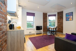 Apartment | Exterior - Spacious, Apartment Close to Manchester City Centre By Pillo Rooms (Salford)